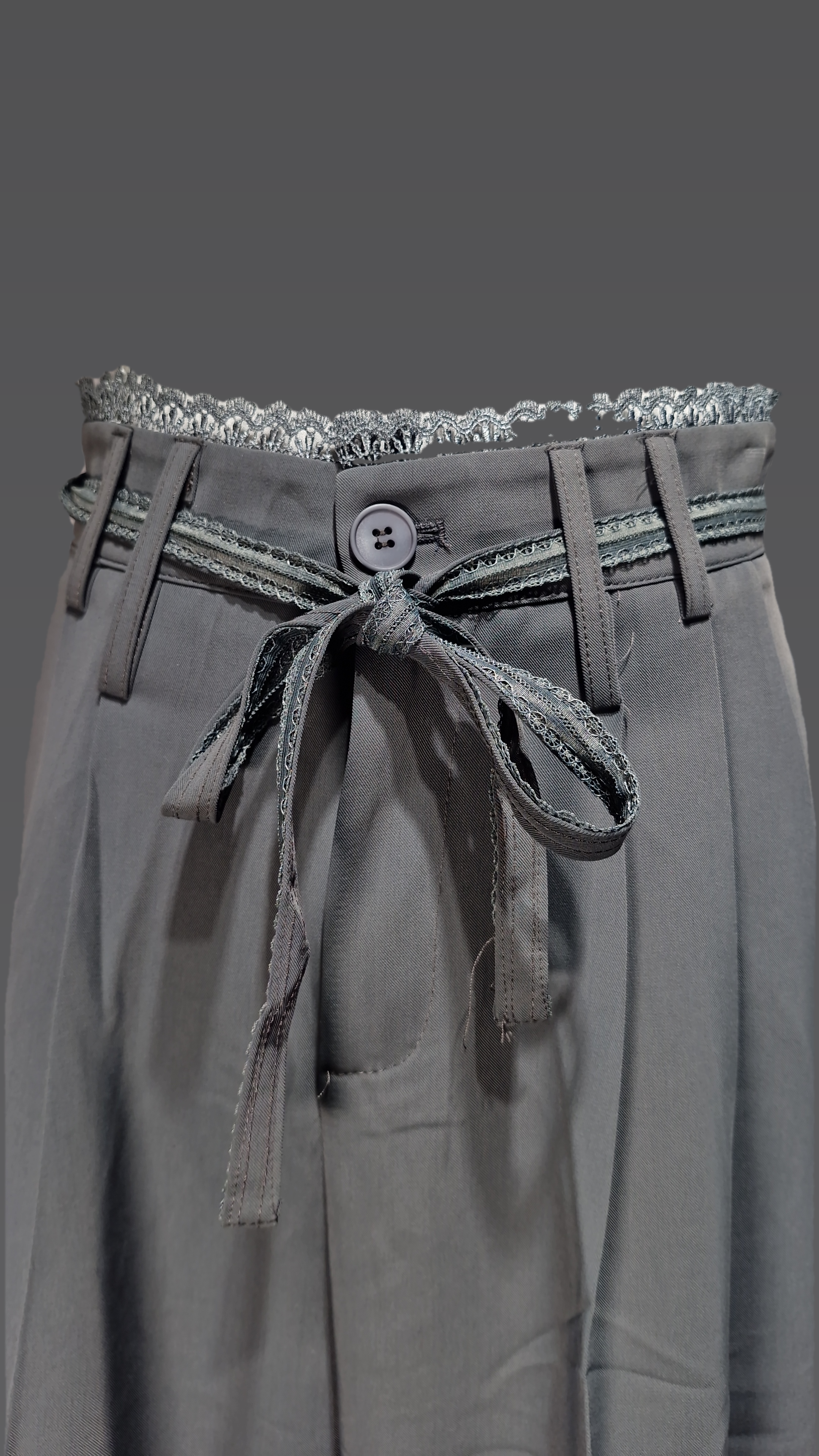 Korien Frill Pant