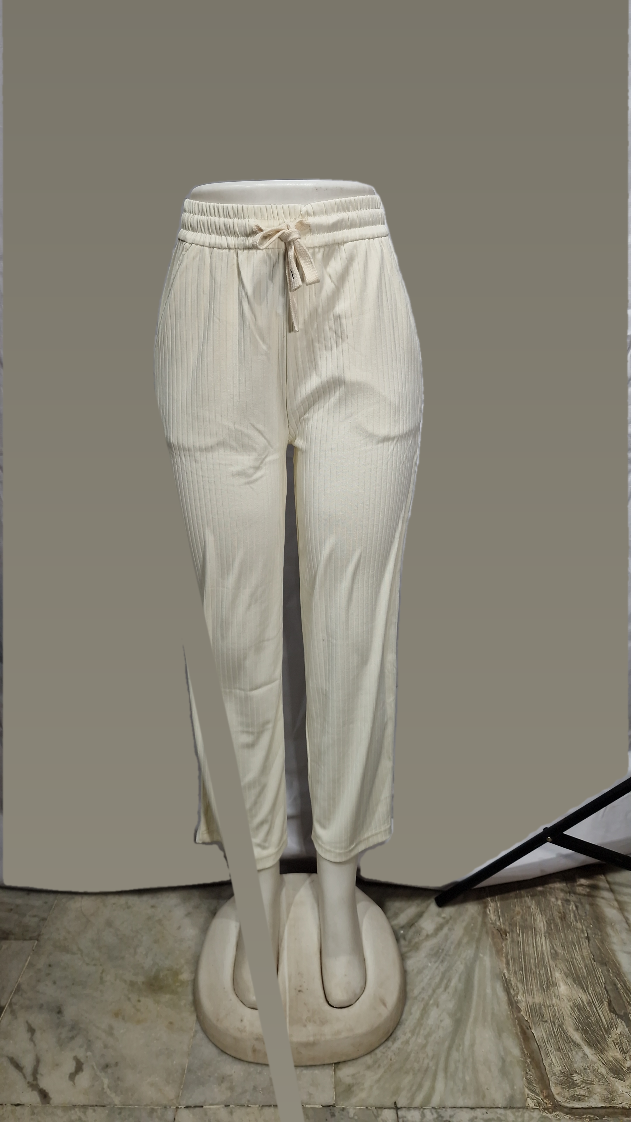 Lower ribbed Pant