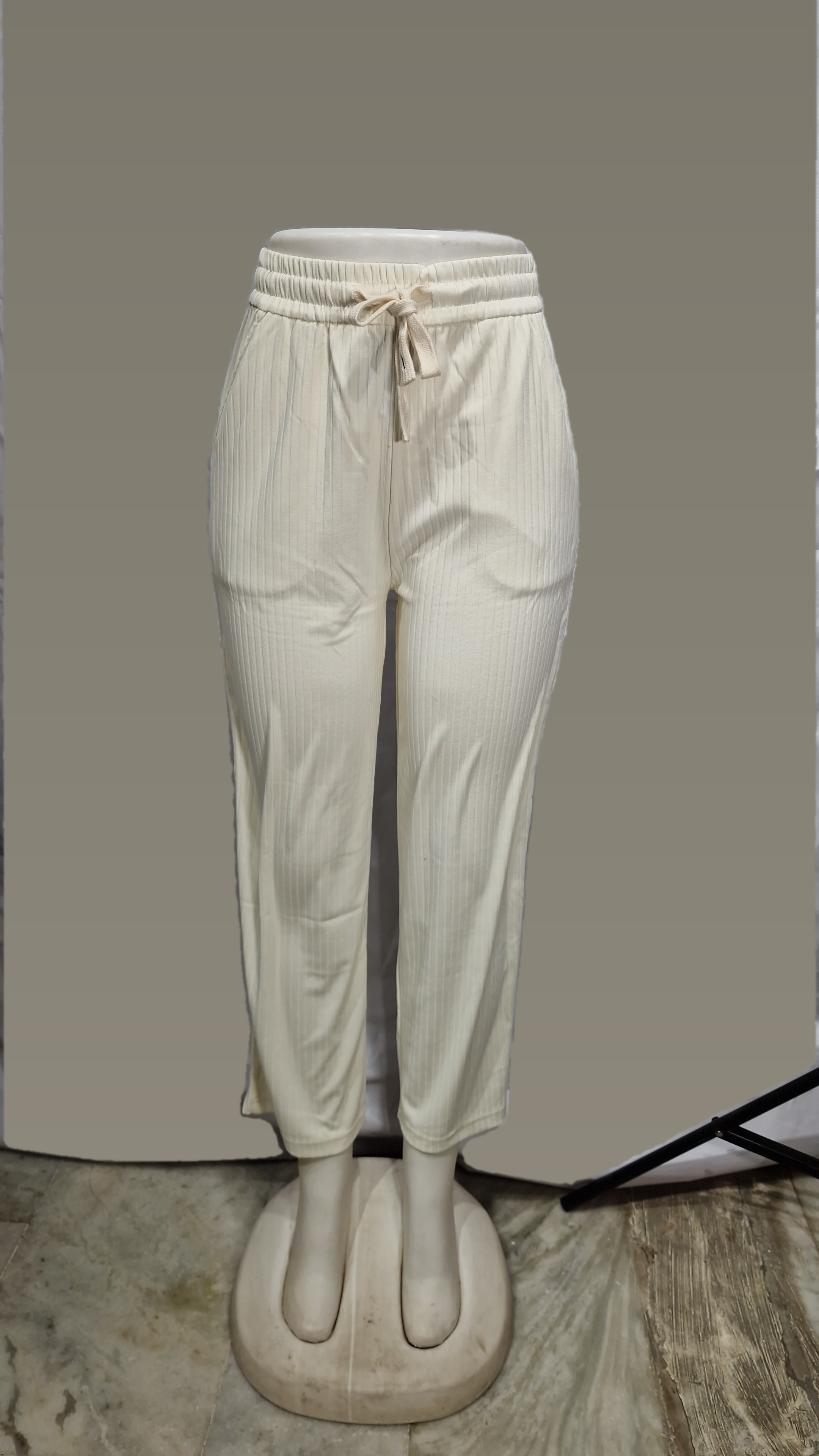 Lower ribbed Pant