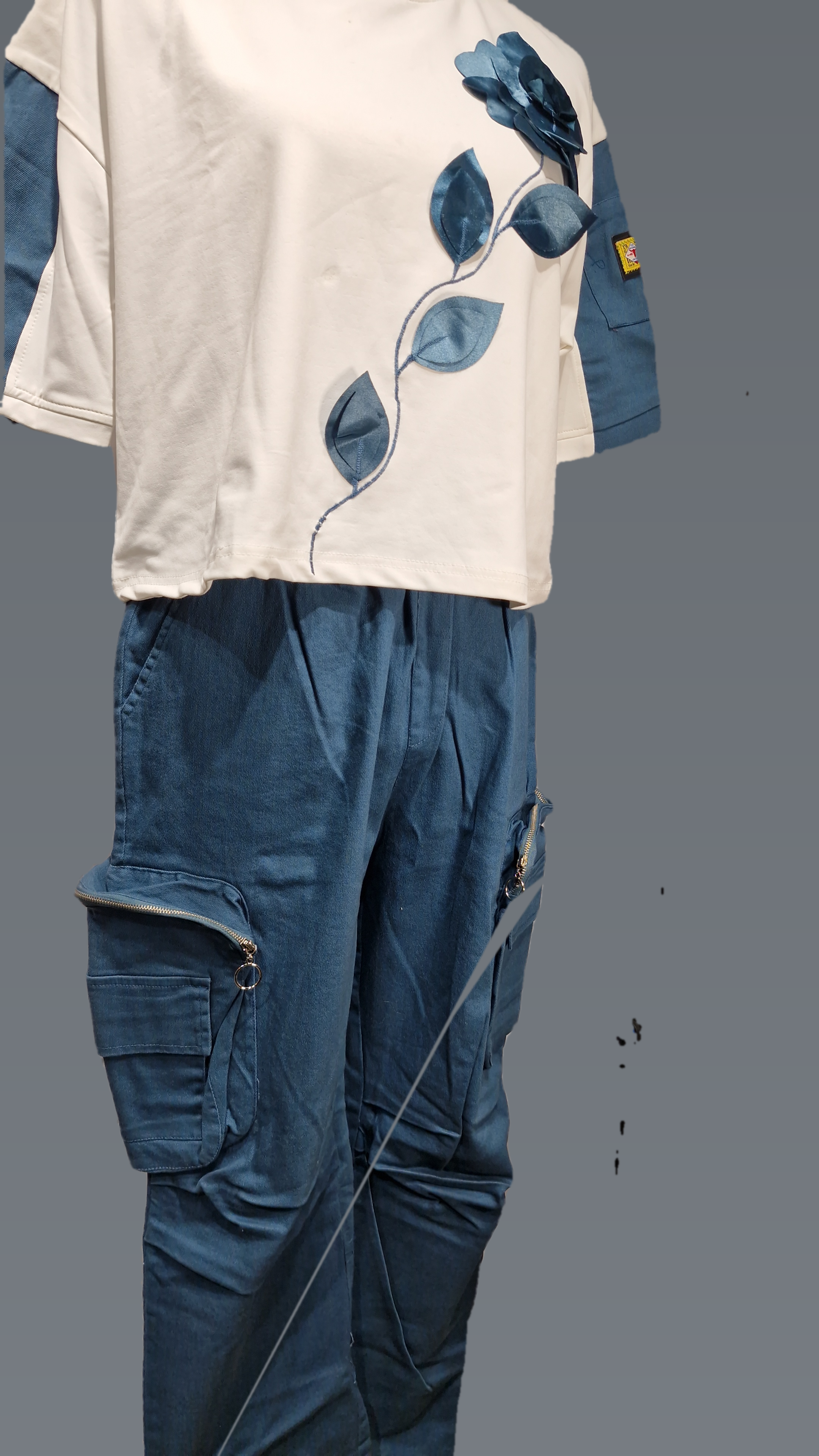 2PCS 9381 Crop cargo Co-ord Set