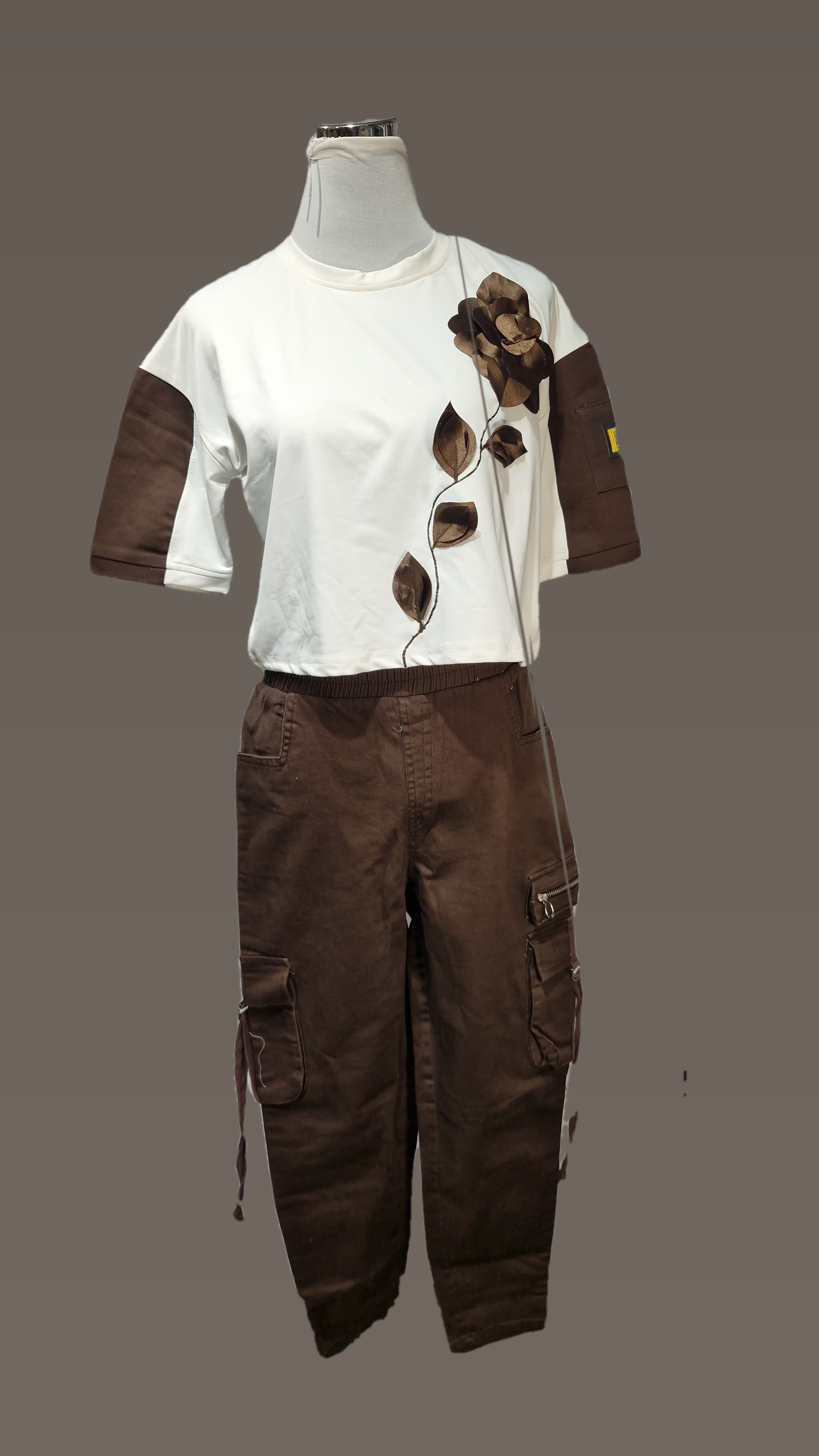 2PCS 9381 Crop cargo Co-ord Set