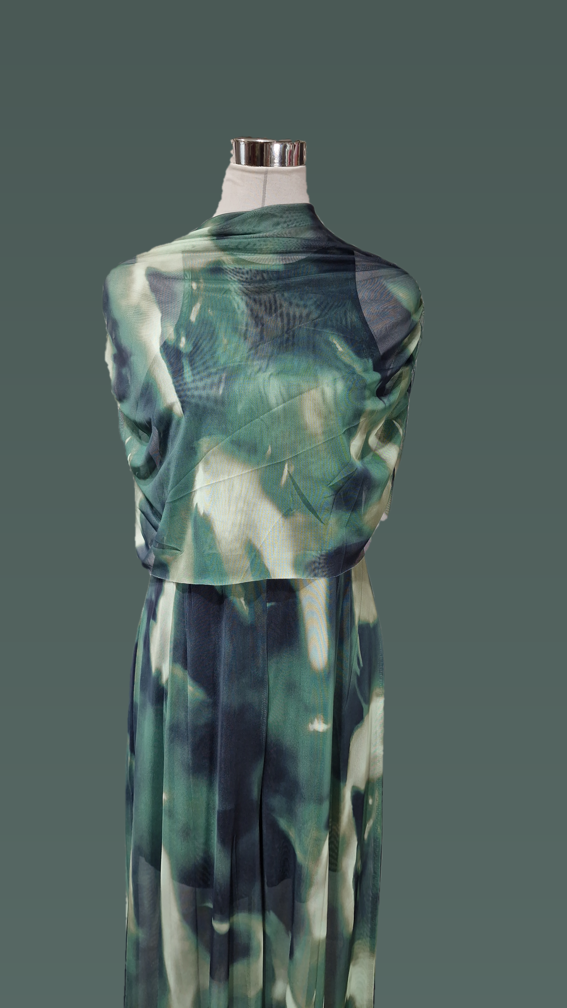 Dress / Sleeve Less Jump Suit