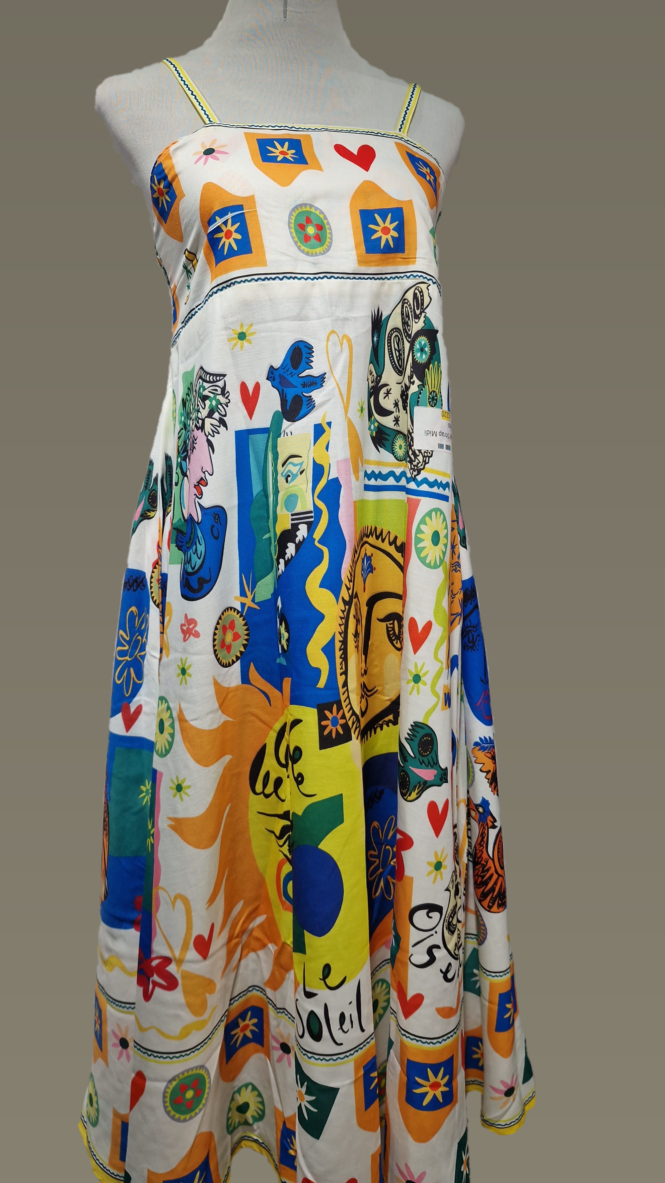 Dress / Noodel Strap Midi Dress