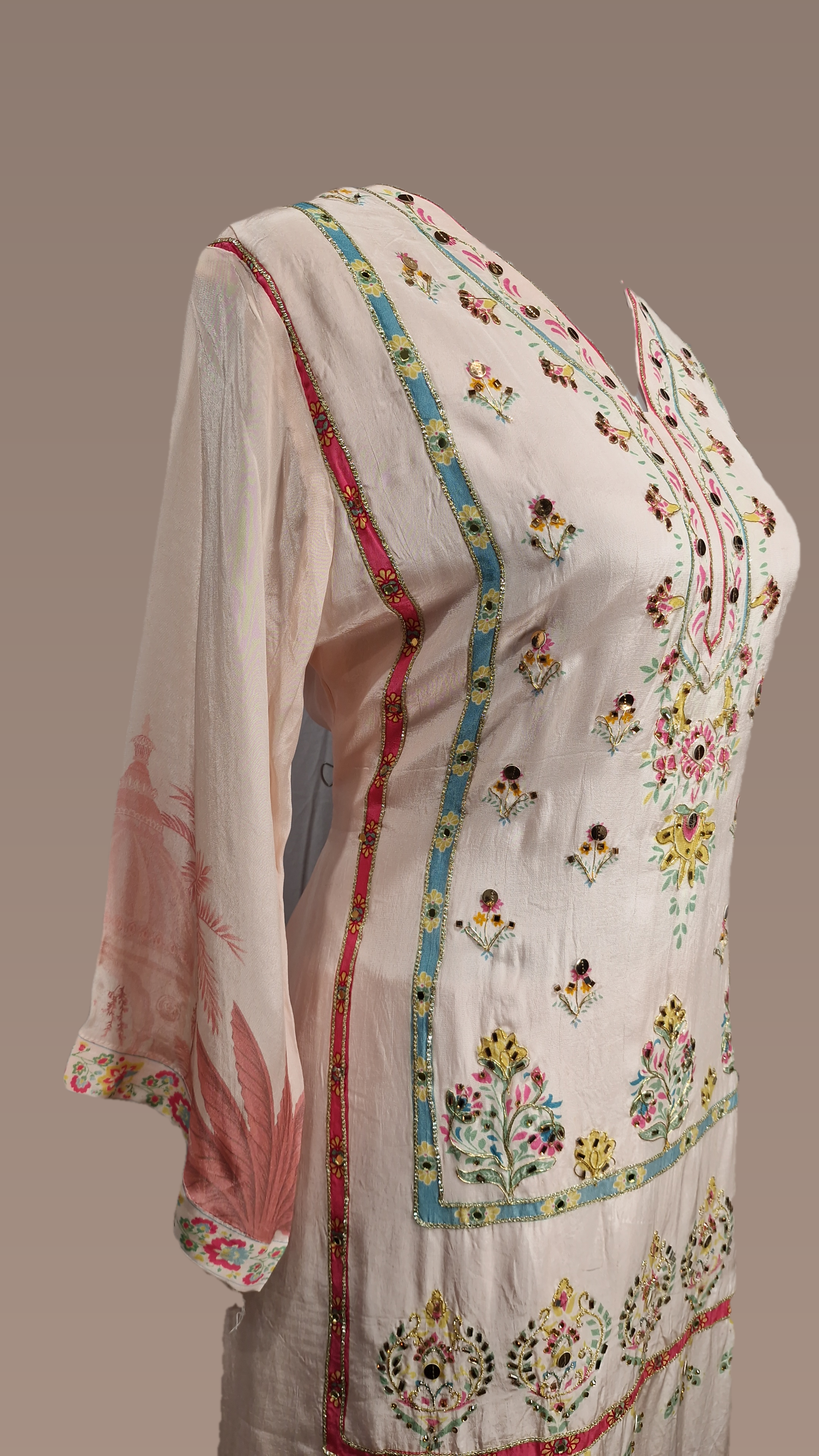 Neekhar BA VN Festive Suit