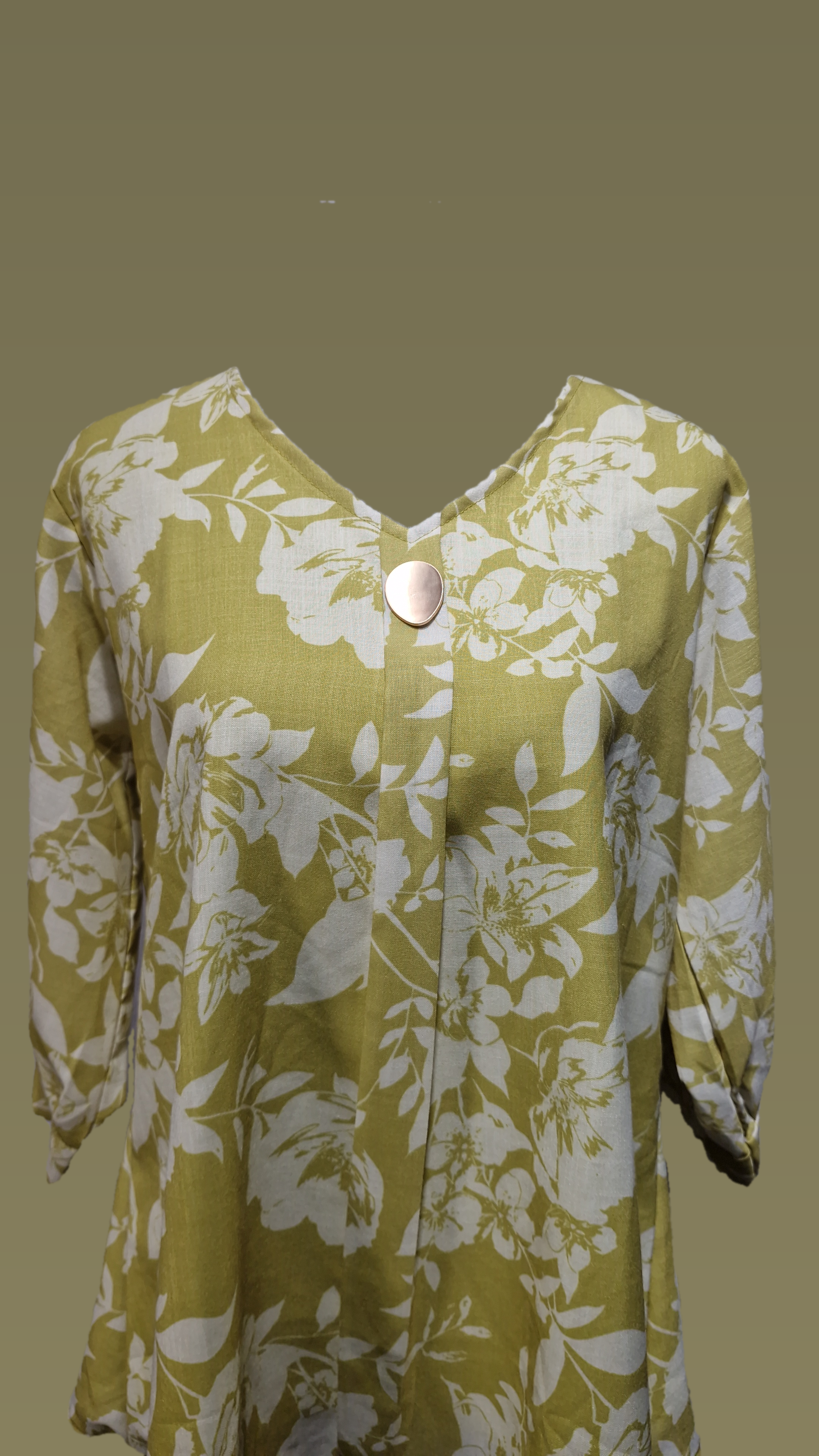 Single Button Big Size HC Top