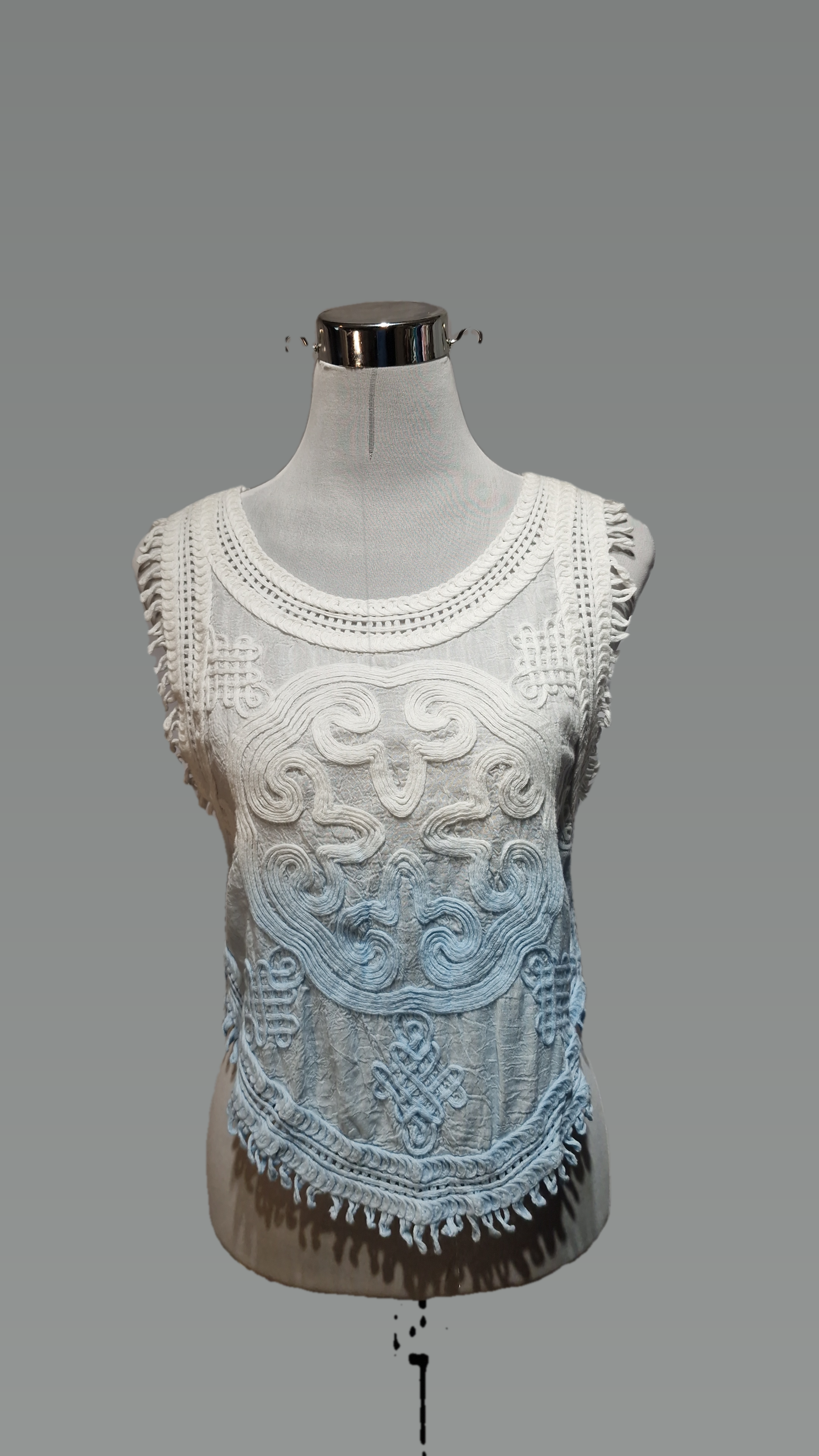 TopEMB Cotton Sleeve Less Top