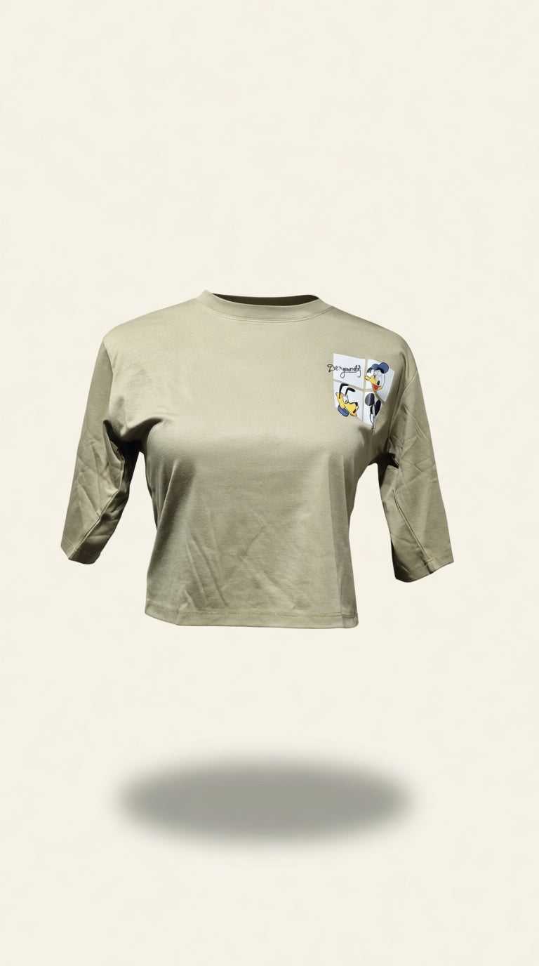 WOO WEARING 65CropTop03