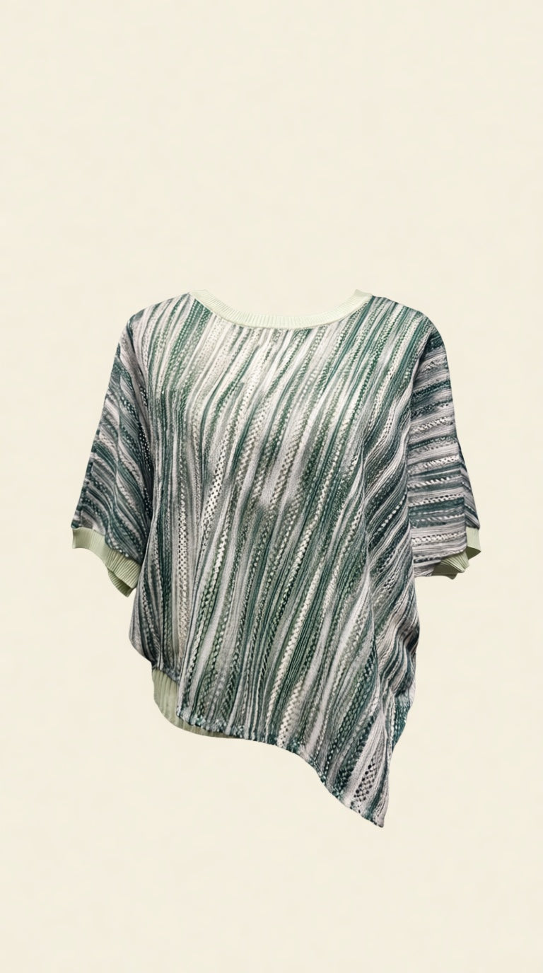 Ponchu style Top Goods