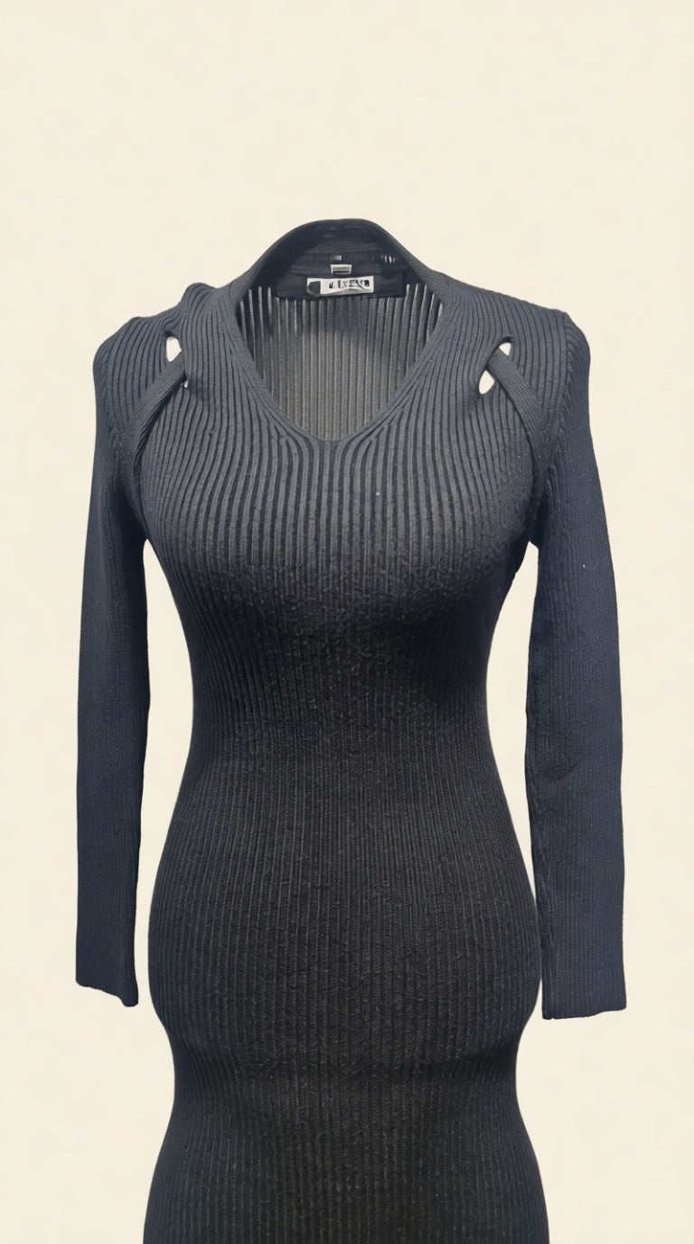 Halter neck Body cone Wtr Dress