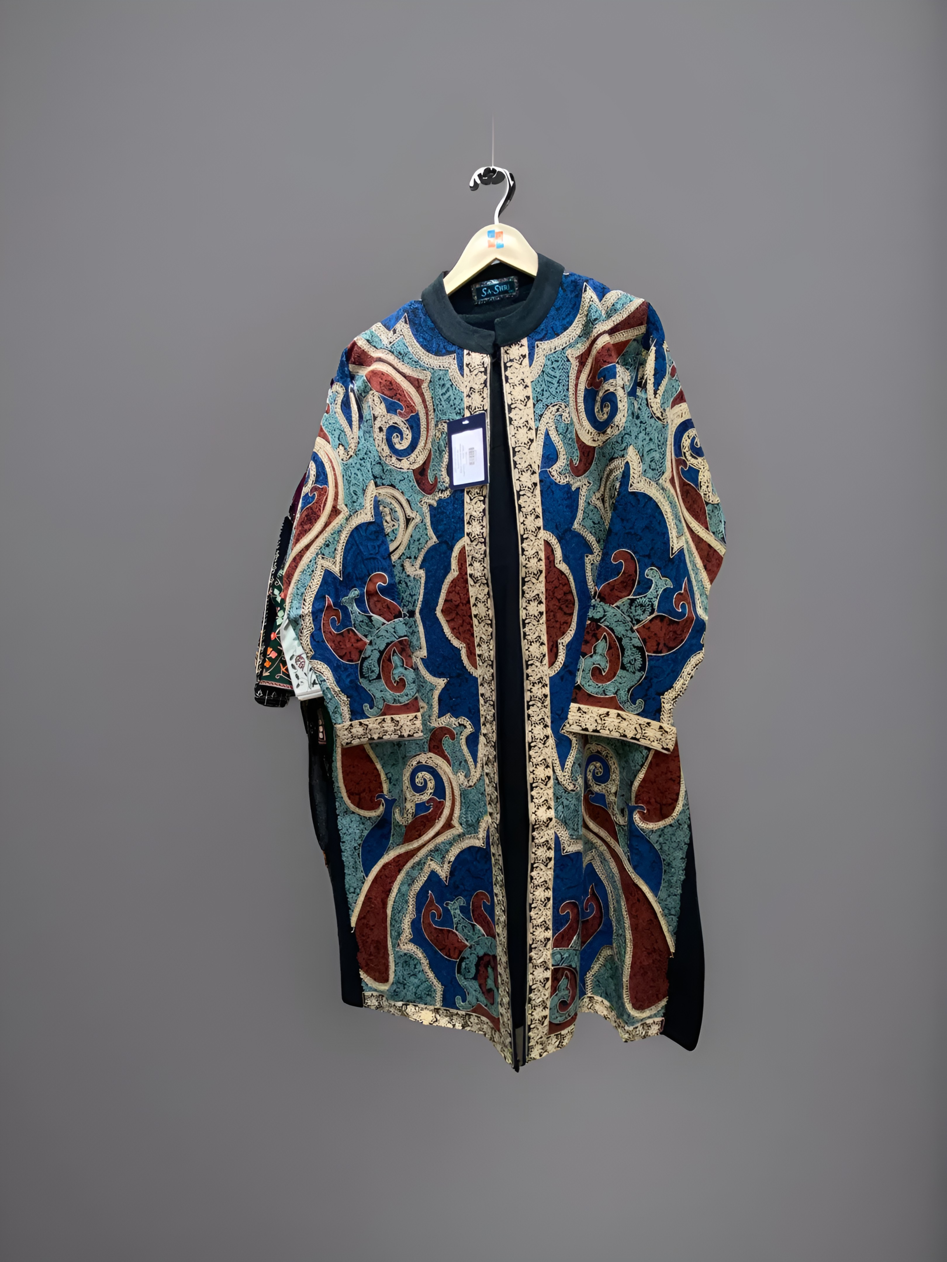 2660 Exquisite Kashmiri Artisanal Suit Wtr